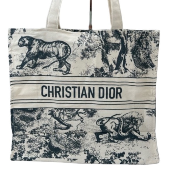 💖✨ Dior bundle for live show auction ✨💖 - Picture 9 of 15